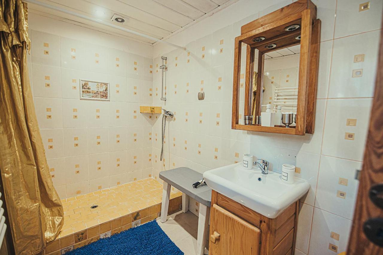 スパワ Zacisze Lesne Nad Pilica Bed & Breakfast エクステリア 写真