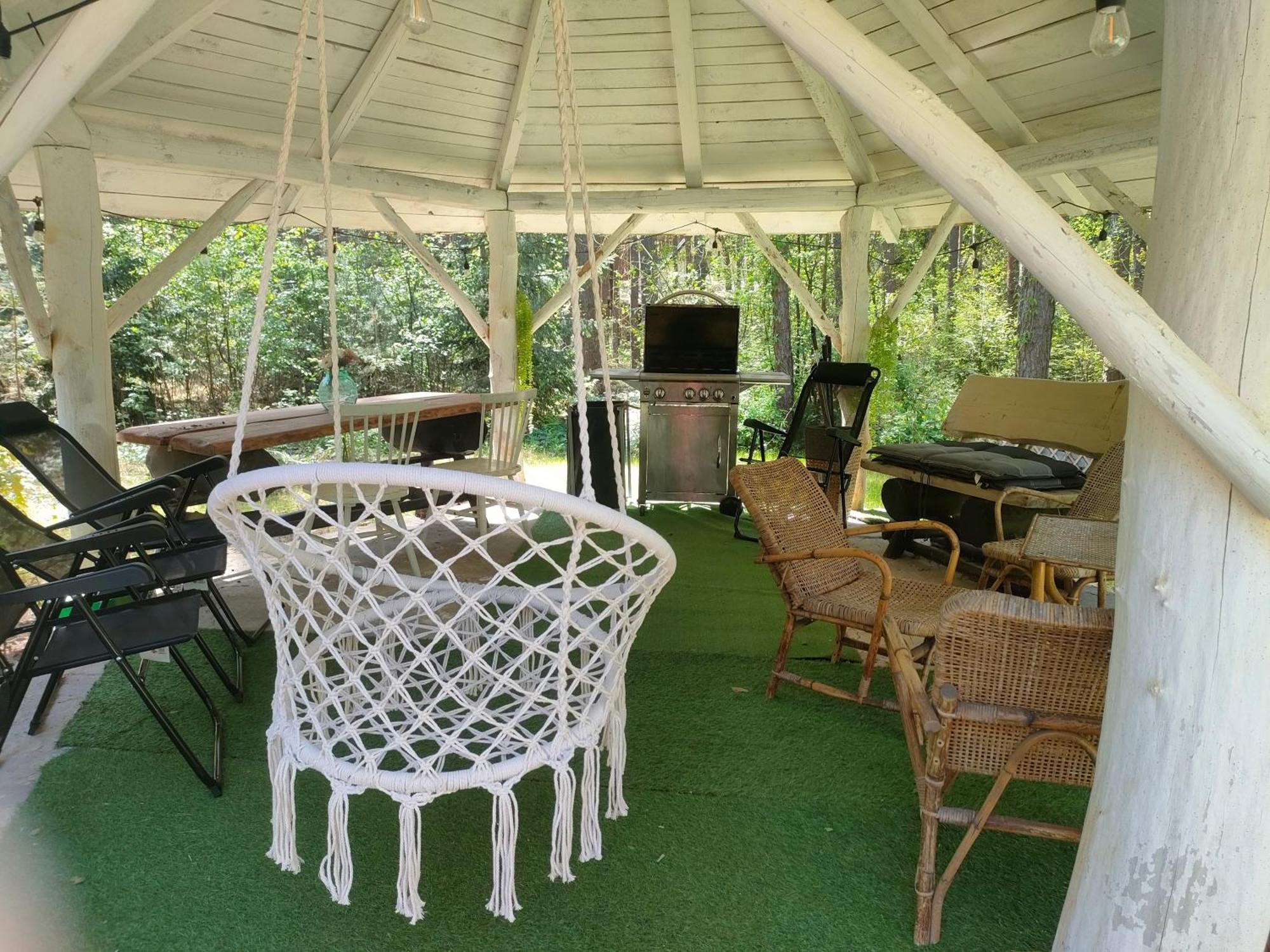 スパワ Zacisze Lesne Nad Pilica Bed & Breakfast エクステリア 写真